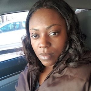 Meet your Posher, Deneane